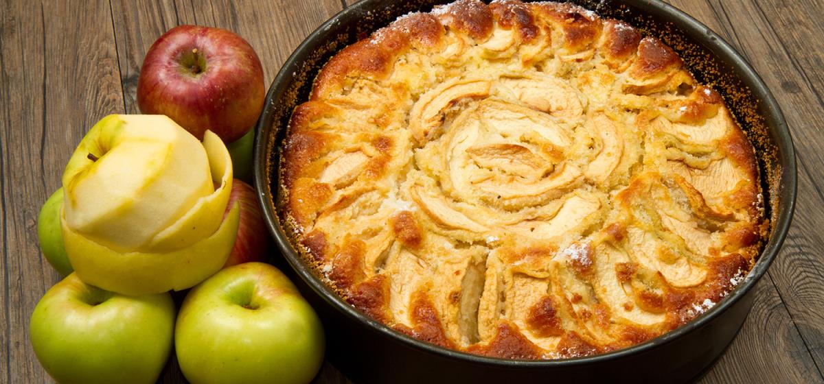 Torta di mele con farina integrale
